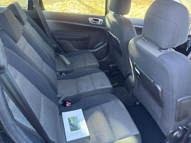 Peugeot 307 2.0 HDi SW Sport — zdjęcie 13