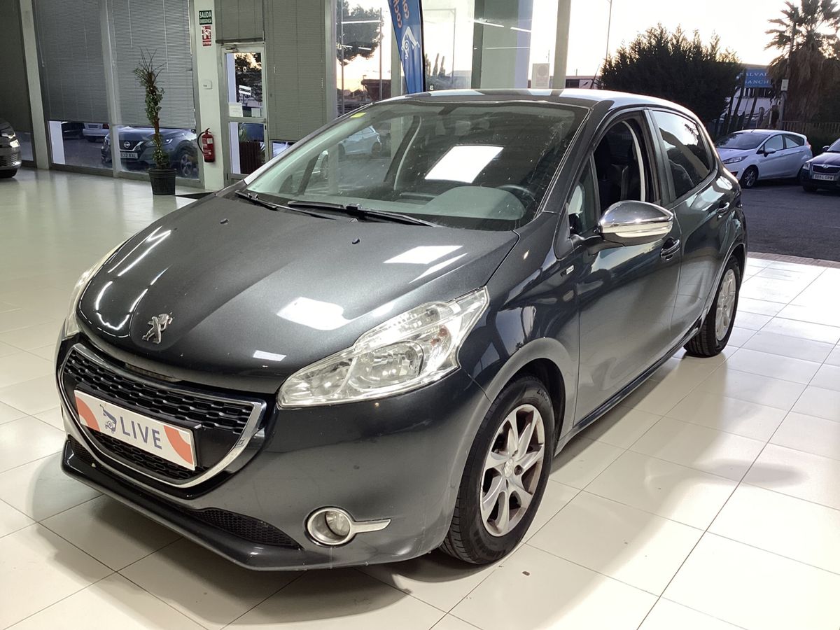 Peugeot 208 1.2 VTi Style