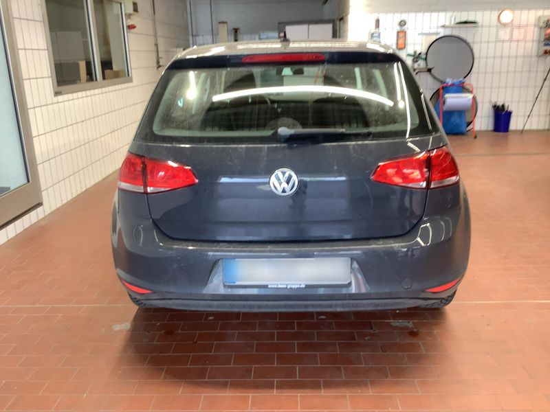 Volkswagen Golf VII 1.2 TSI Comfortline BlueMotion Tech — zdjęcie 5