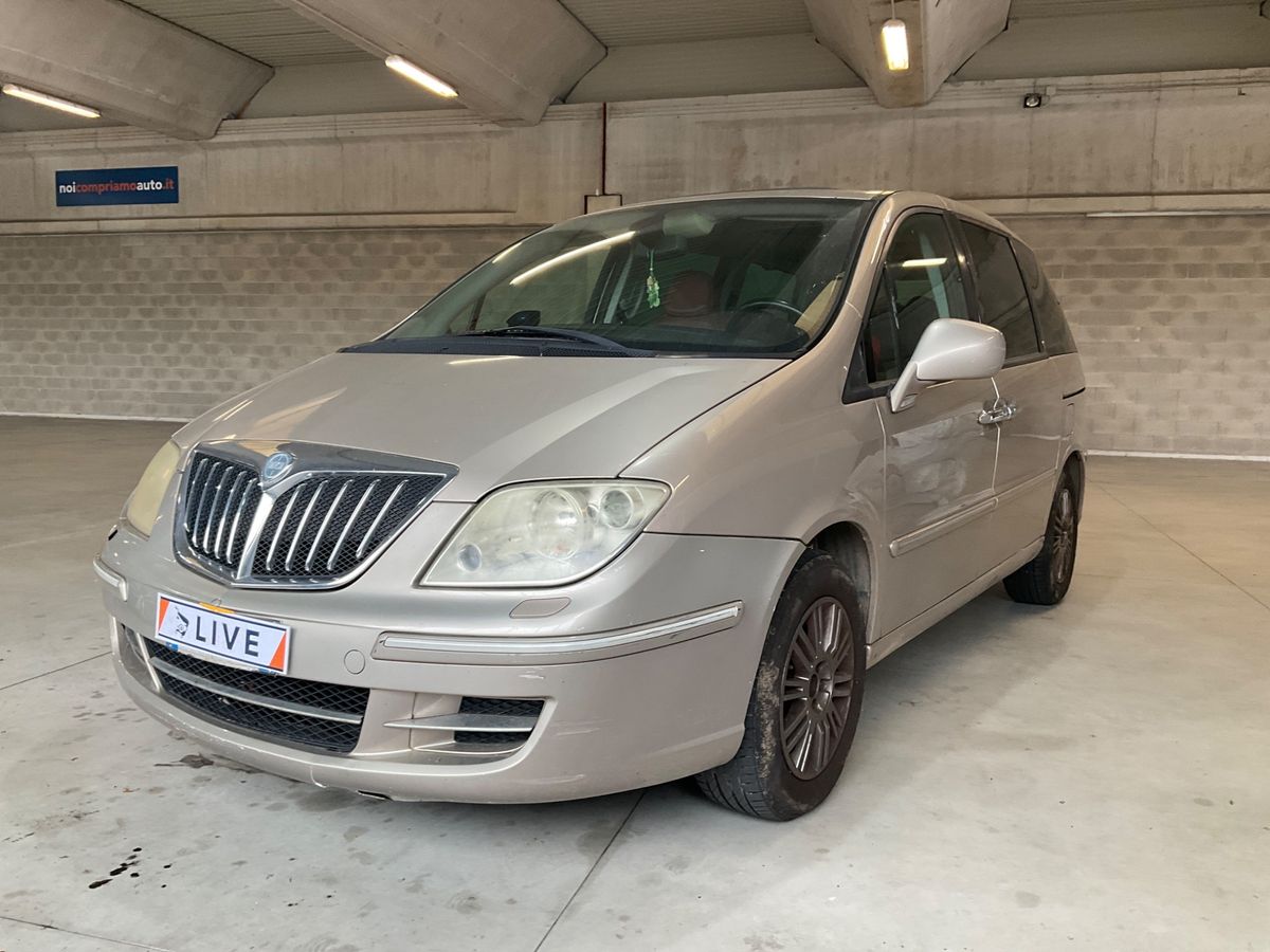 Lancia Phedra 2.2 JTD Multijet Platino