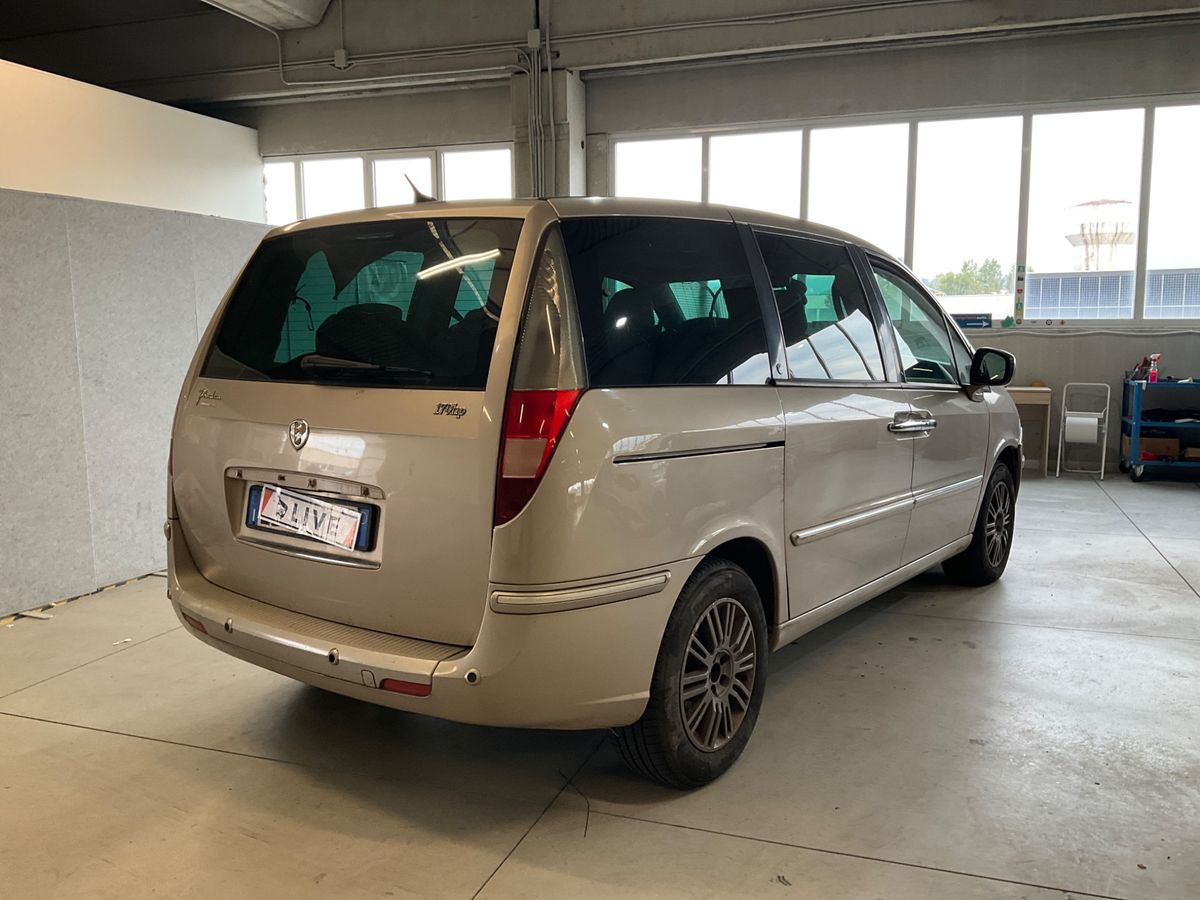 Lancia Phedra 2.2 JTD Multijet Platino