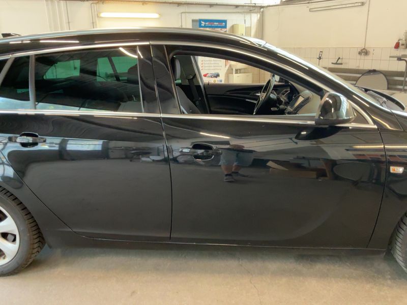 Opel Insignia Sports Tourer 1.6 SIDI Turbo Innovation 2016 – снимка 10