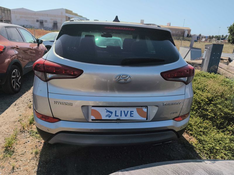 Hyundai Tucson 1.6 TGDI Style 4WD — zdjęcie 4
