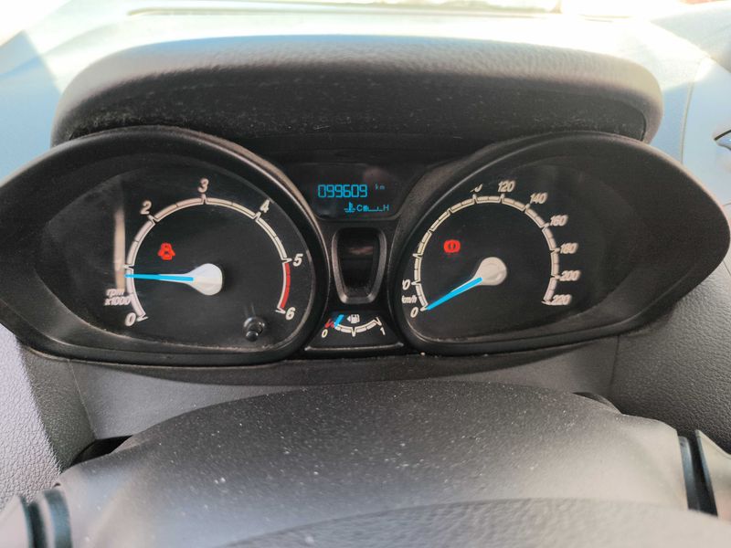 Ford Tourneo 1.5 TDCi Trend — zdjęcie 12