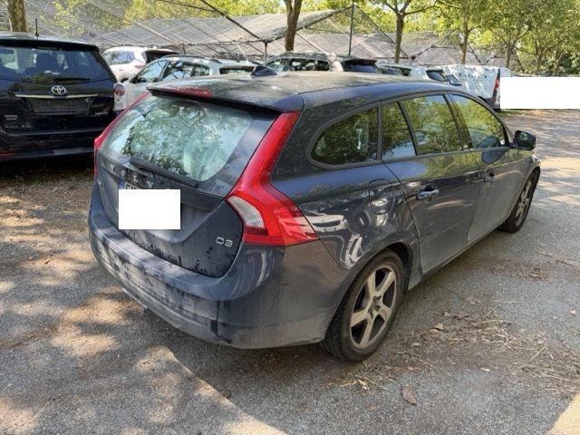 Volvo V60 2.0 D4 Kinetic — zdjęcie 5