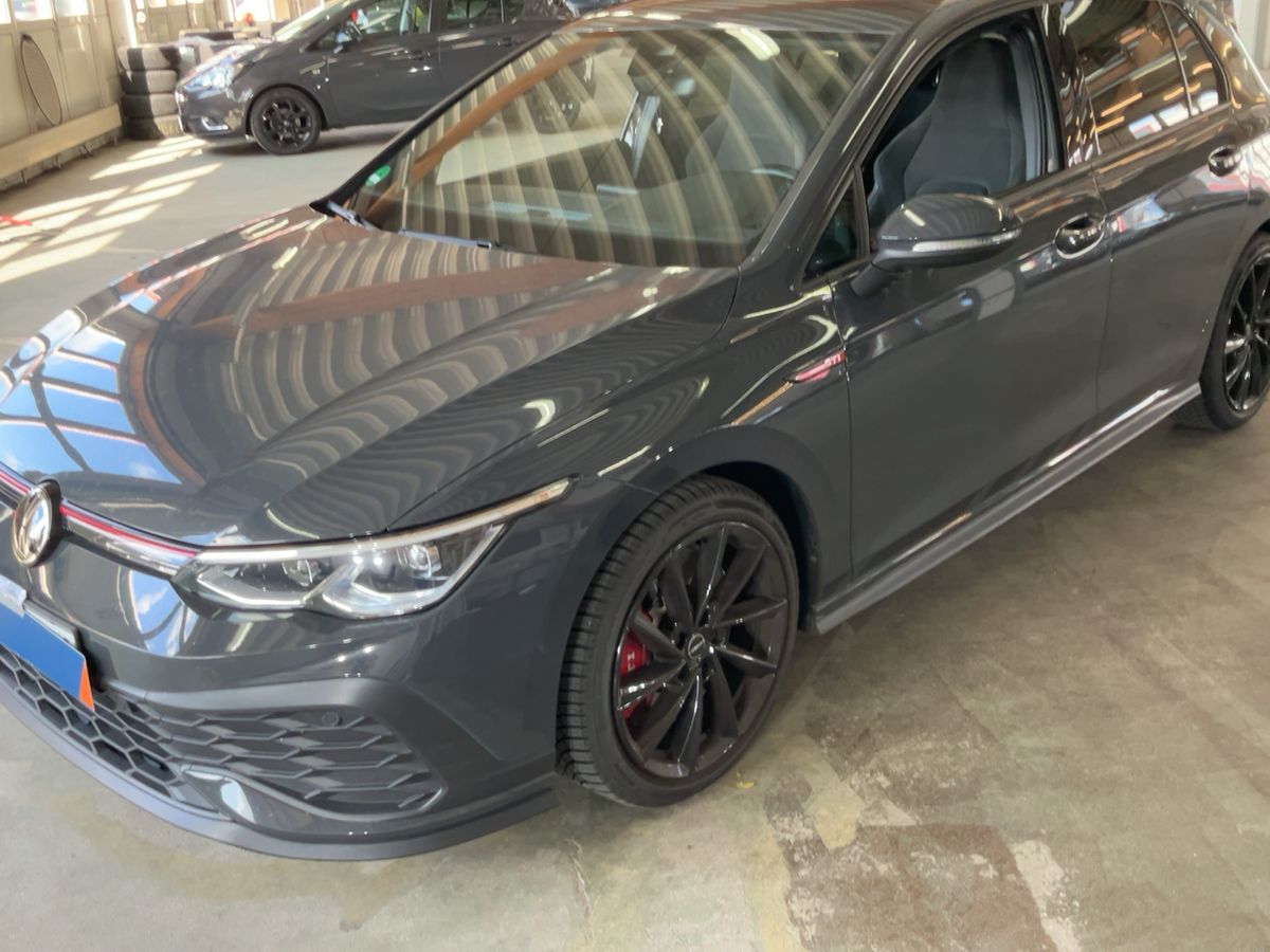 Volkswagen Golf VIII 2.0 TSI GTI Clubsport