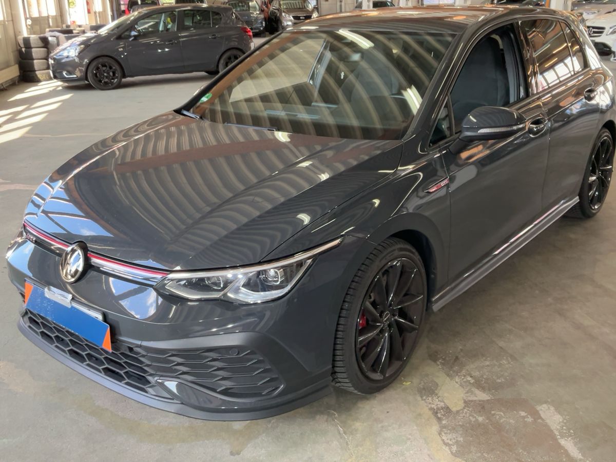 Volkswagen Golf VIII 2.0 TSI GTI Clubsport