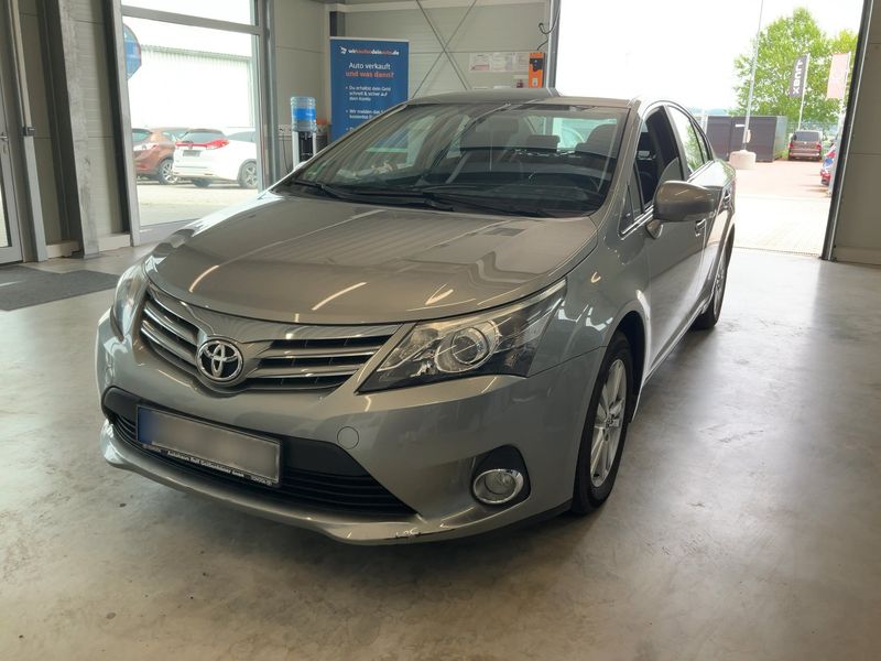 Avensis 1.8 Life