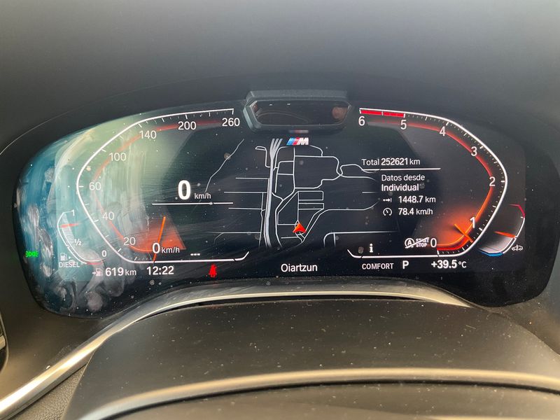 BMW 7er 740d xDrive — zdjęcie 13