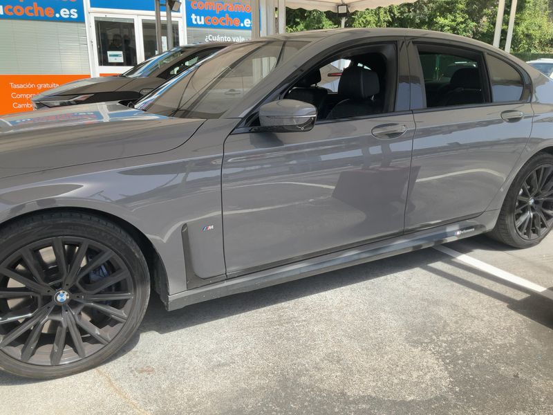 BMW 7er 740d xDrive — zdjęcie 4