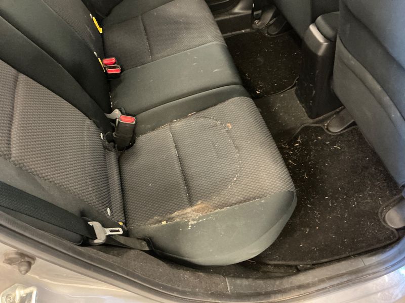 Honda Jazz 1.3 i-VTEC Trend 2018 – снимка 29