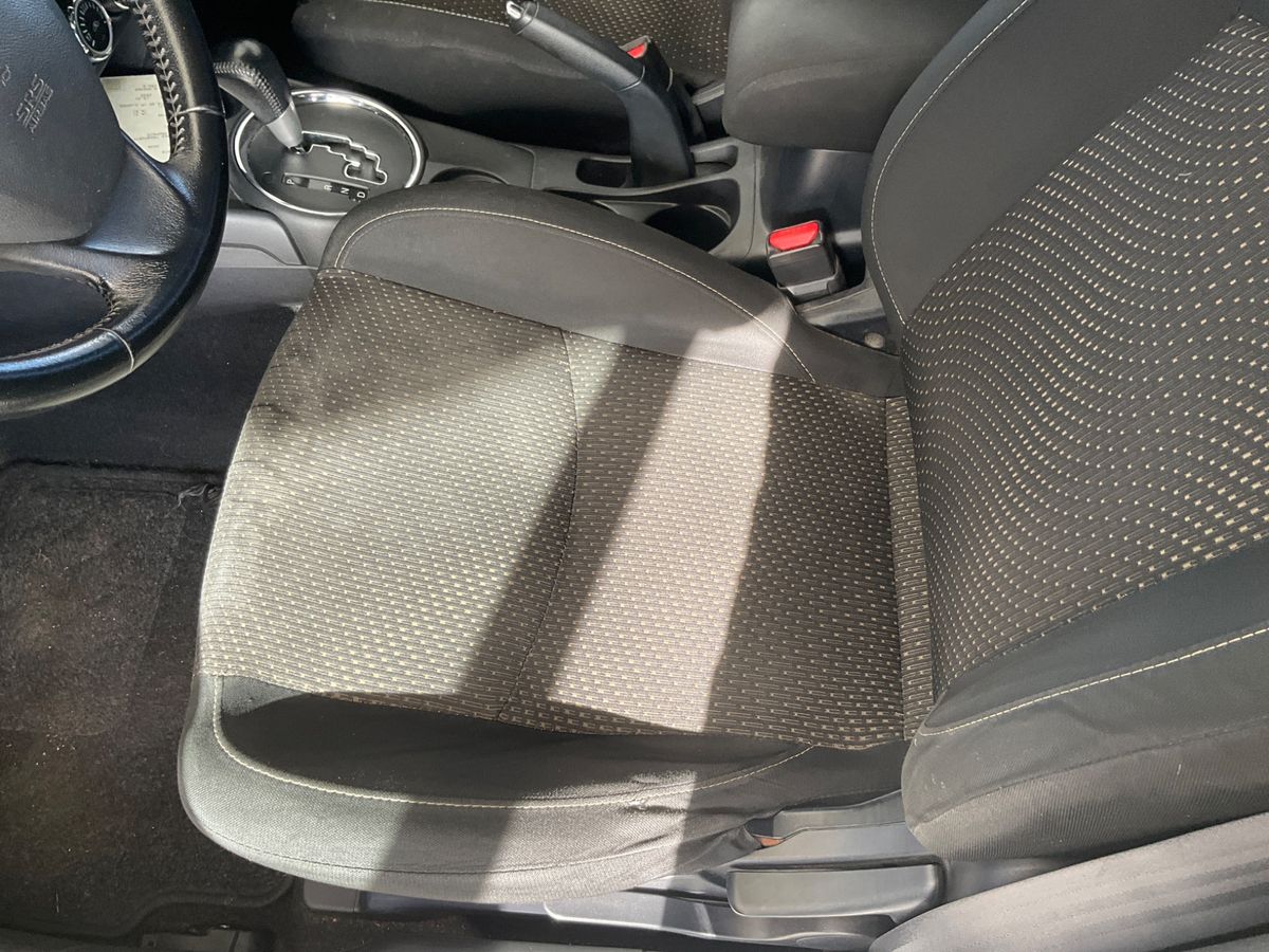 Mitsubishi ASX 2014 — photo 31