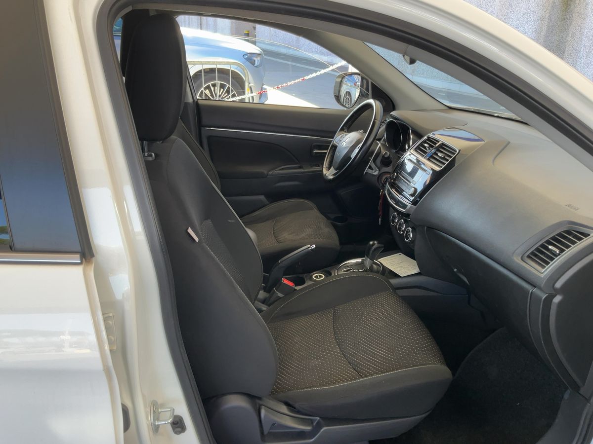 Mitsubishi ASX 2014 — photo 17