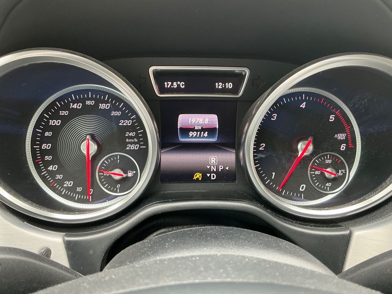 Mercedes-Benz GLE-Klasse GLE 350 d 4Matic — zdjęcie 13