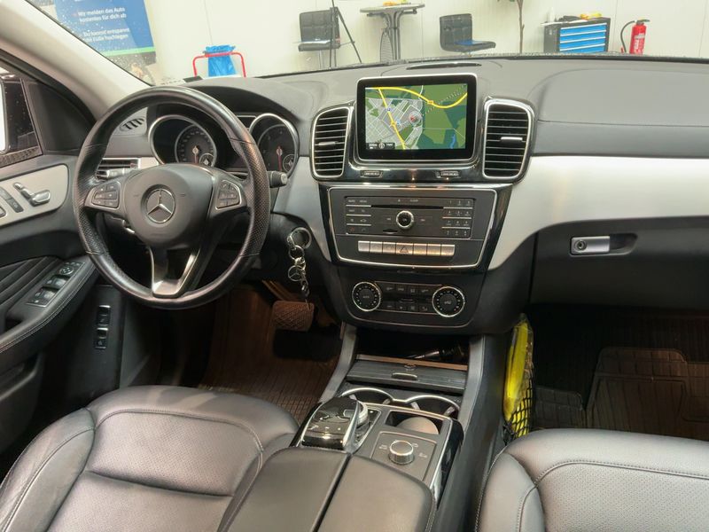 Mercedes-Benz GLE-Klasse GLE 350 d 4Matic — zdjęcie 12