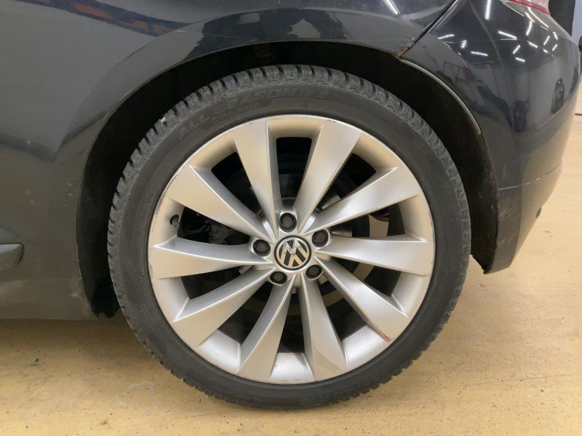 Volkswagen Scirocco 2010 — photo 6