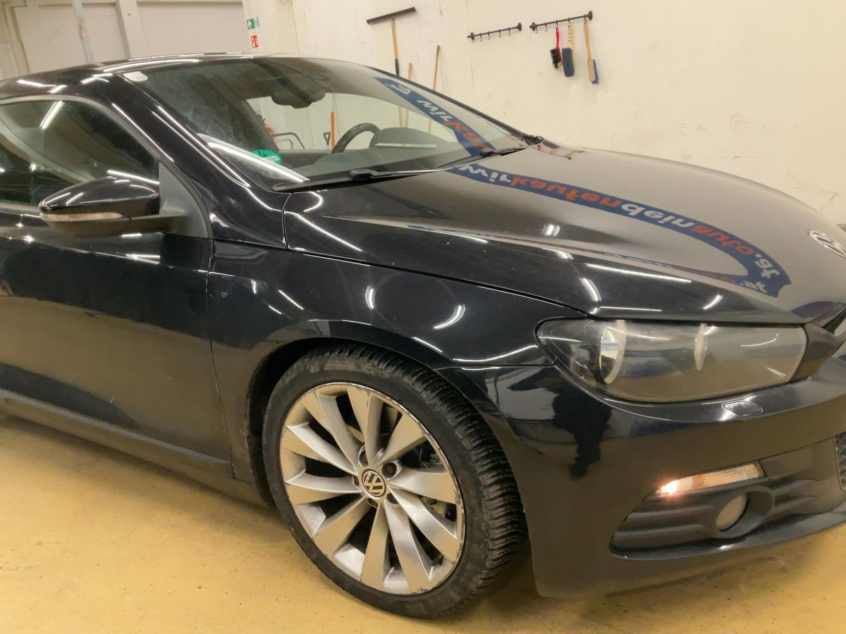 Volkswagen Scirocco 2010 — photo 13