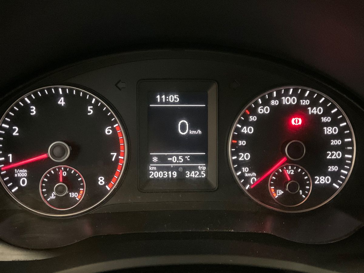 Volkswagen Scirocco 2010 — photo 19
