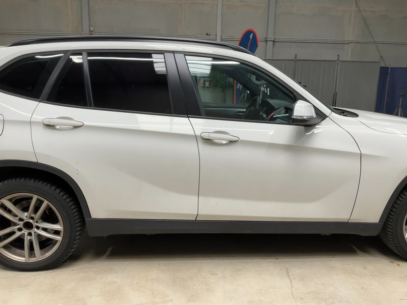 BMW X1 xDrive 25d — zdjęcie 7