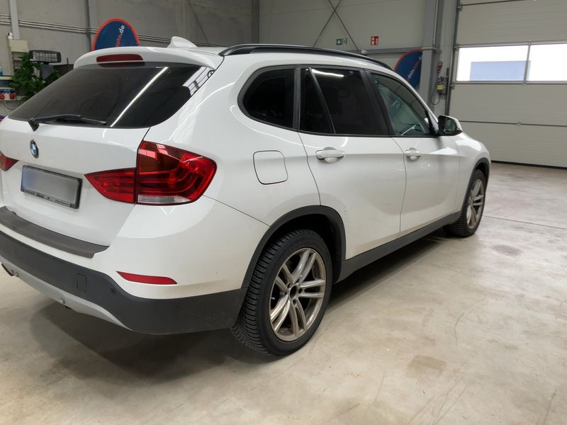 BMW X1 xDrive 25d — zdjęcie 6