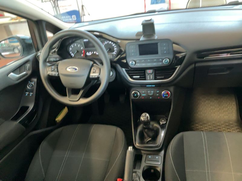 Ford Fiesta 1.1 Trend 2019 – снимка 18
