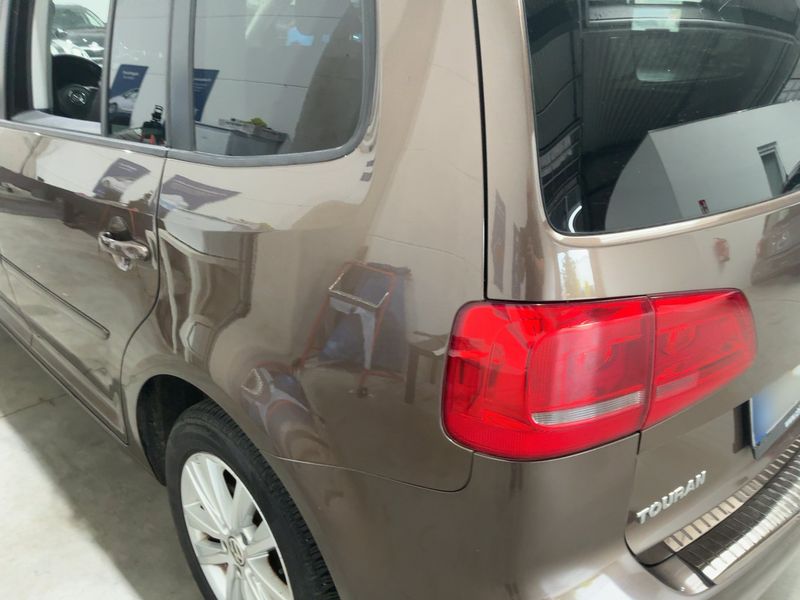 Volkswagen Touran 1.6 TDI Style 2011 – снимка 6