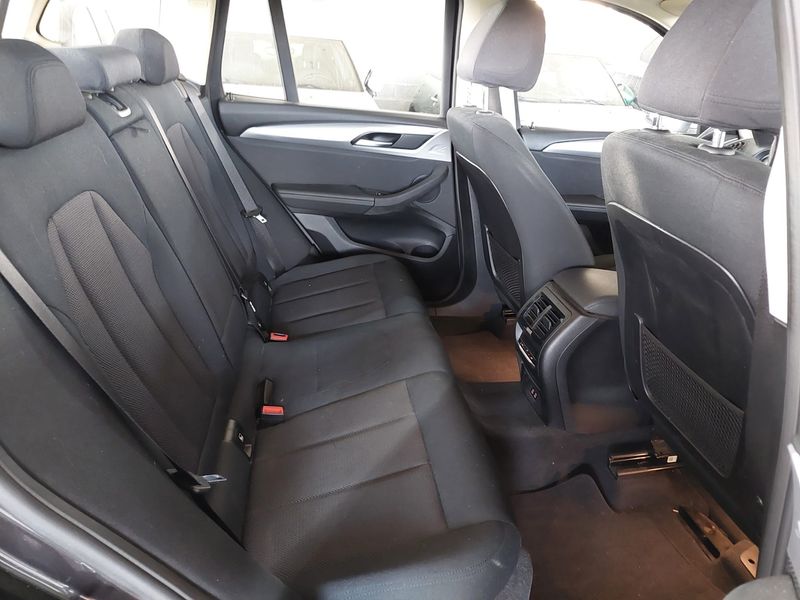 BMW X3 xDrive 20d Mild-Hybrid Advantage — zdjęcie 14