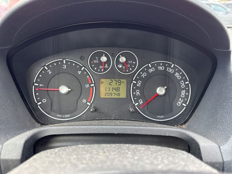 Ford Fiesta 1.4 TDCi Ambiente 2008 – снимка 12