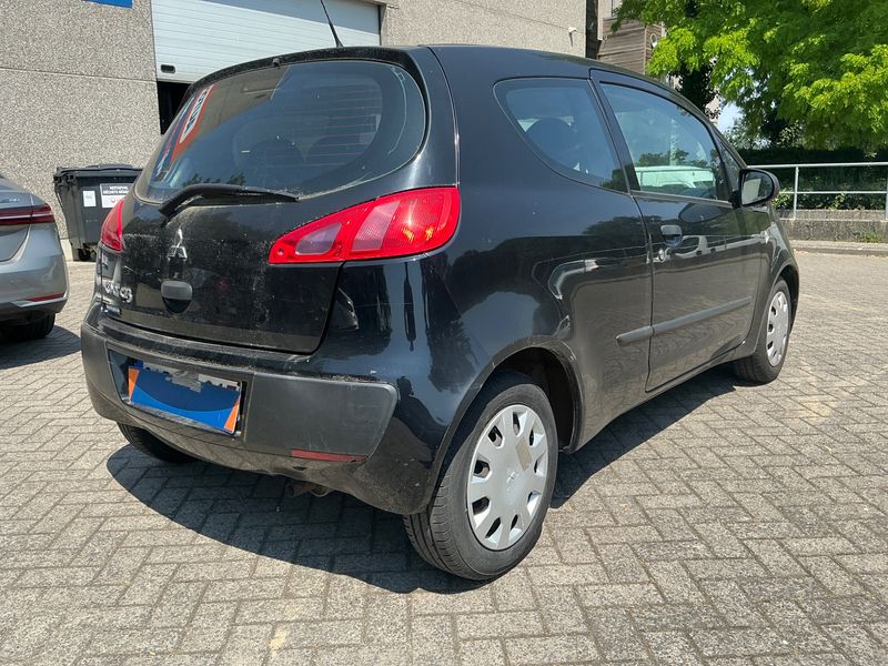 Mitsubishi Colt 1.1 Climachrome — zdjęcie 2