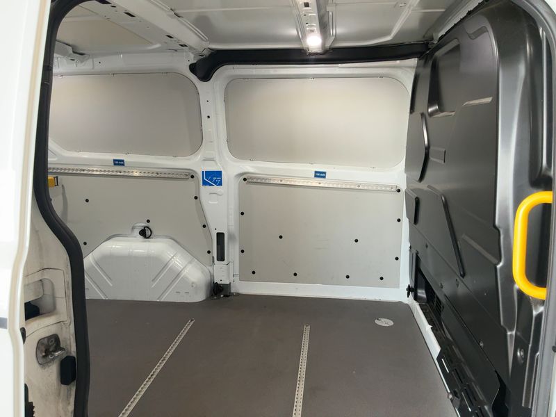 Ford Transit Custom 2.0 TDCi 310 L1 Sport — zdjęcie 14