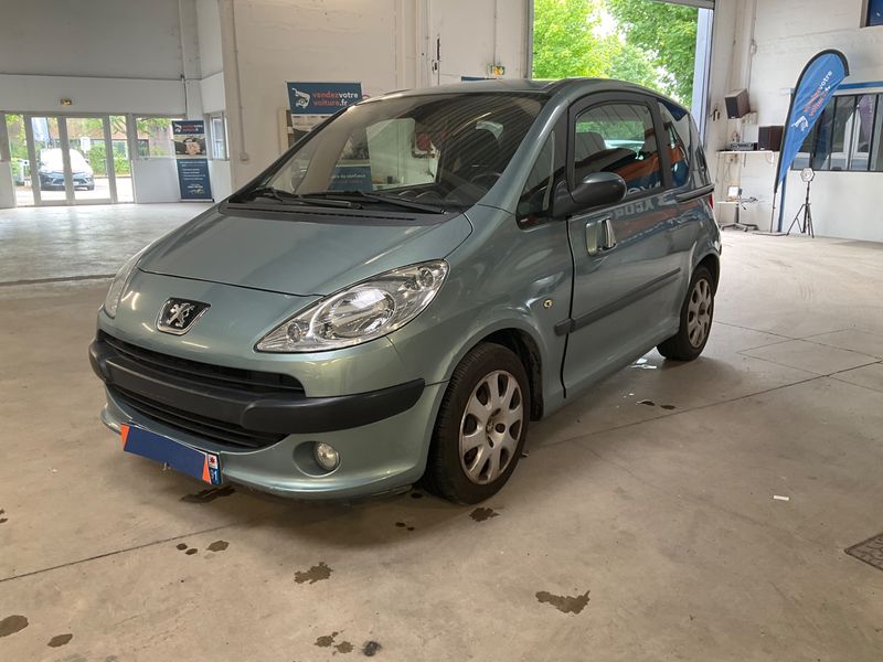 Peugeot 1007 1.6 Dolce — zdjęcie 1