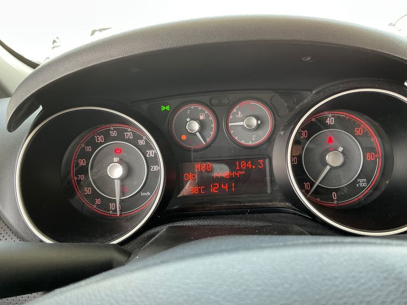 Fiat Punto Evo 1.3 M-Jet Sport — zdjęcie 13