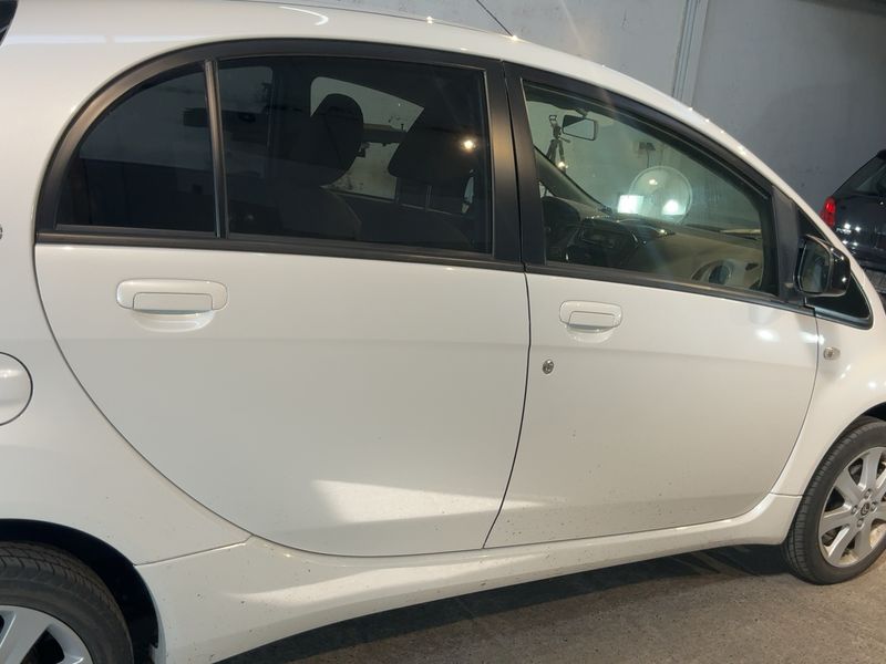 Citroen C-Zero electric drive 50 kW Tendance — zdjęcie 7