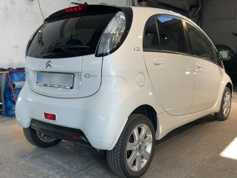 Citroen C-Zero electric drive 50 kW Tendance — zdjęcie 6