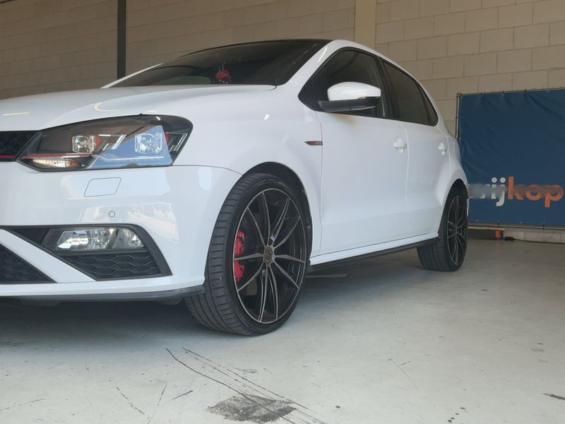 Volkswagen Polo 1.8 TSI GTI BlueMotion Tech — zdjęcie 2