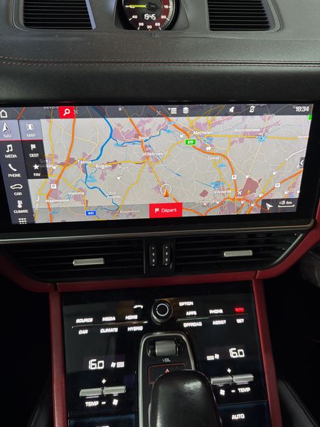 Porsche Cayenne E-Hybrid — zdjęcie 13