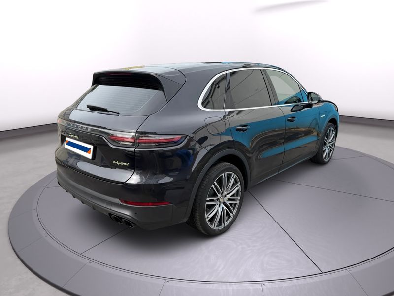 Porsche Cayenne E-Hybrid — zdjęcie 20