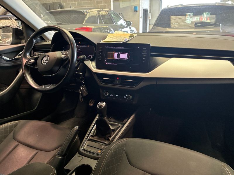 Skoda Kamiq 1.0 TSI Ambition — zdjęcie 11