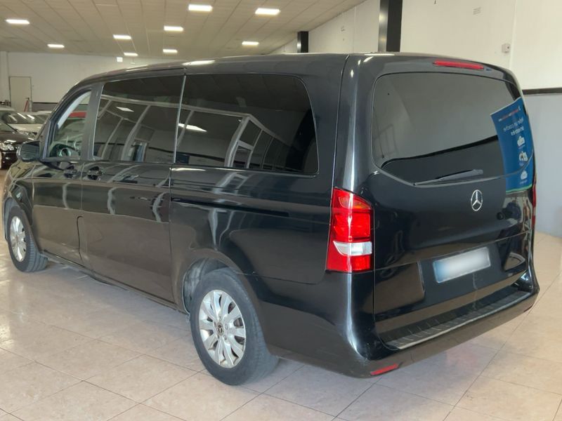 Mercedes-Benz V-Klasse V 220 d lang — zdjęcie 3