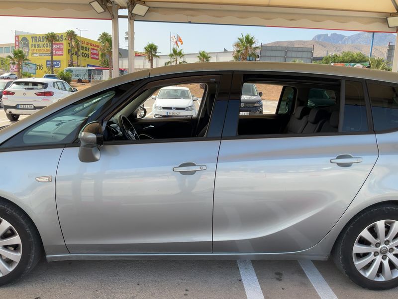 Opel Zafira Tourer 2.0 CDTI Selective 2015 – снимка 4
