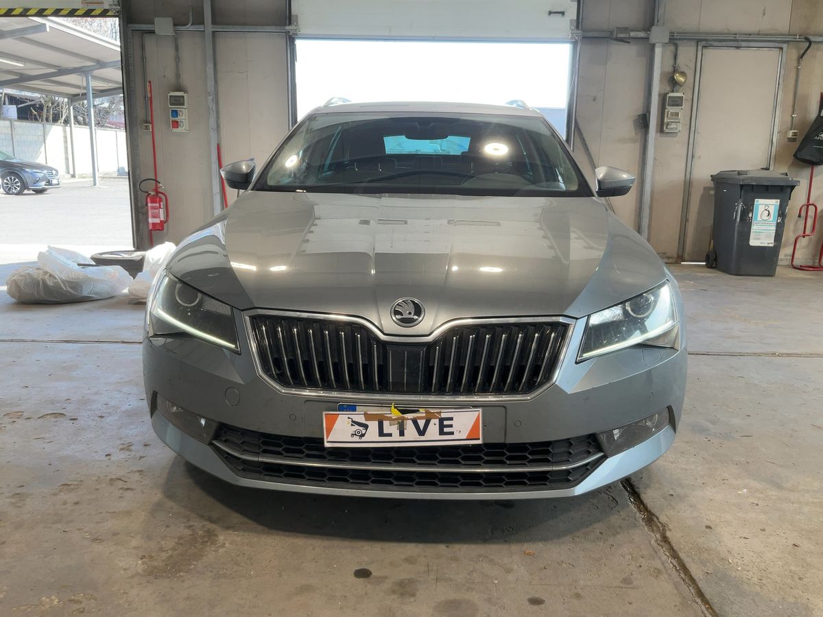 Skoda Superb 2019 — photo 15