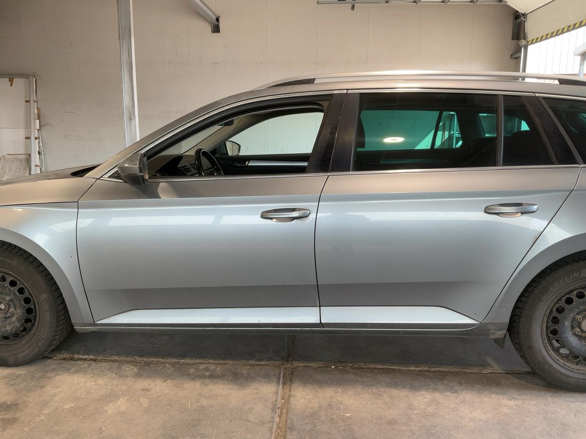 Skoda Superb 2019 — photo 5