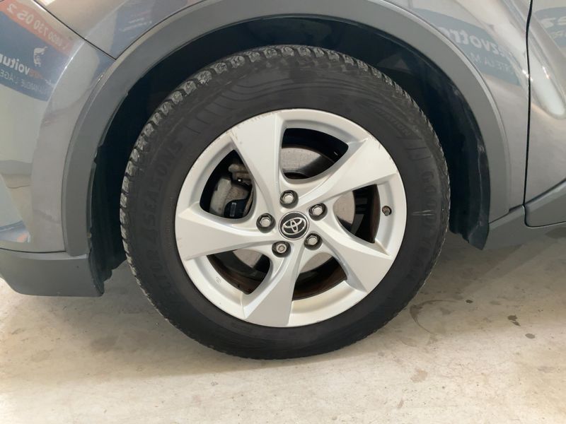 Toyota C-HR 1.8 Hybrid Dynamic 2017 – снимка 3