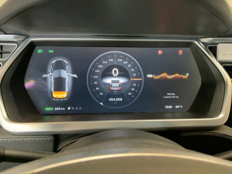 Tesla Model S P85 Performance — zdjęcie 13
