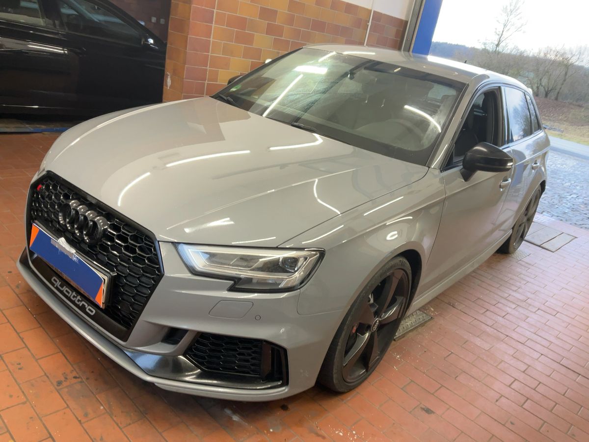 Audi RS 3 Sportback 2.5 TFSI quattro