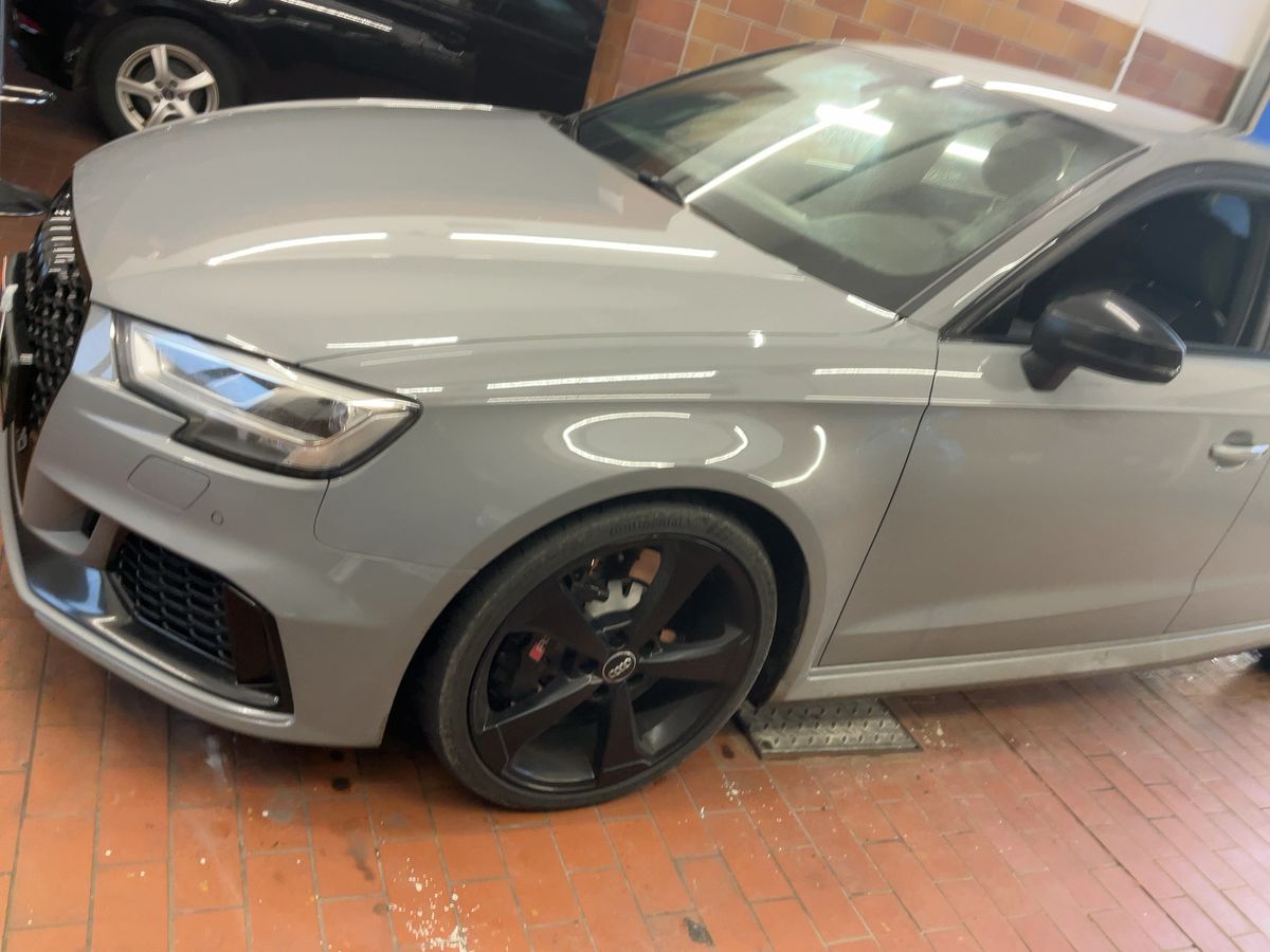 Audi RS 3 Sportback 2.5 TFSI quattro