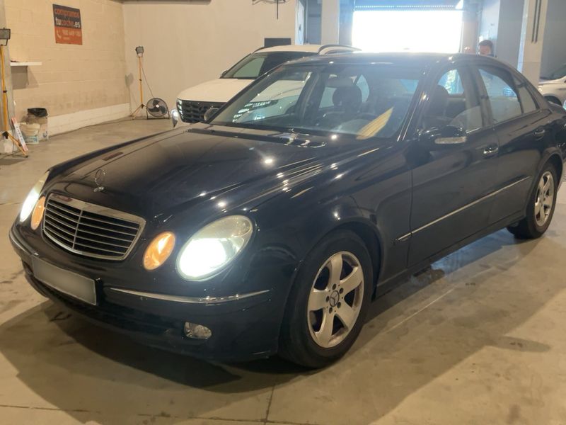 Mercedes-Benz E-Klasse E 240 Avantgarde
