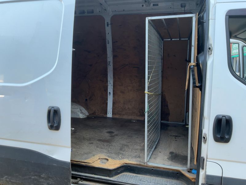 Iveco Daily 2.3 Diesel GKa 35 S V Radstand 3520 L — zdjęcie 14