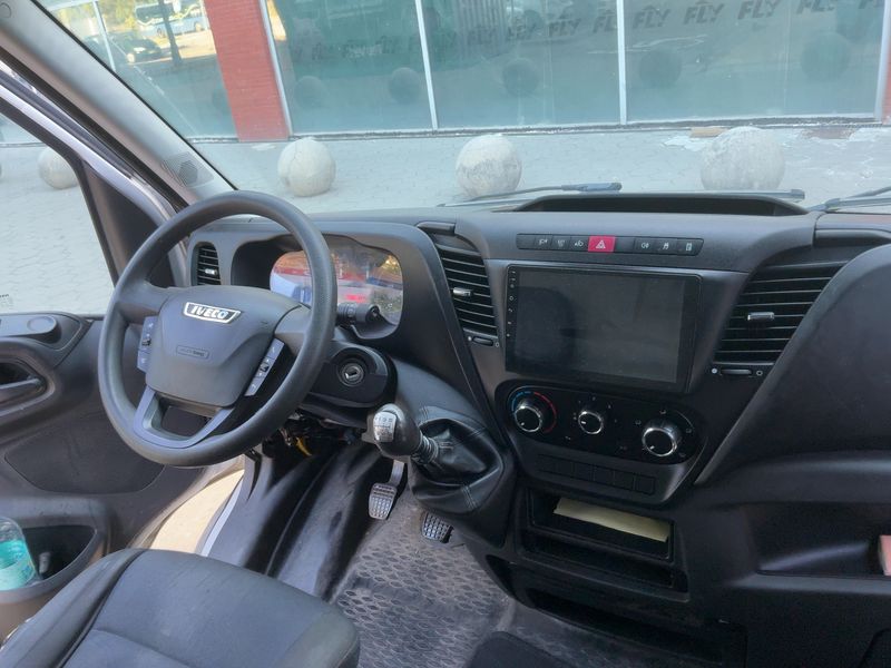Iveco Daily 2.3 Diesel GKa 35 S V Radstand 3520 L — zdjęcie 12