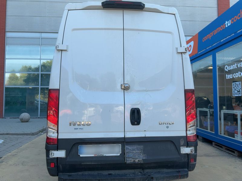 Iveco Daily 2.3 Diesel GKa 35 S V Radstand 3520 L — zdjęcie 5